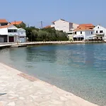 Apartamento By The Sea Kali, Ugljan - 8246 *