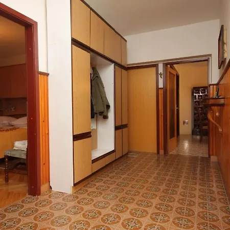 Appartement By The Sea Kali, Ugljan - 8246